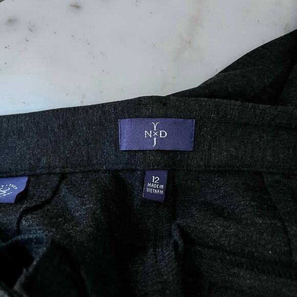 New NYDJ Lift Tuck Slim Leg Charcoal Gray Trouser Pants Stretch Trim NWT 12 - Picture 8 of 11